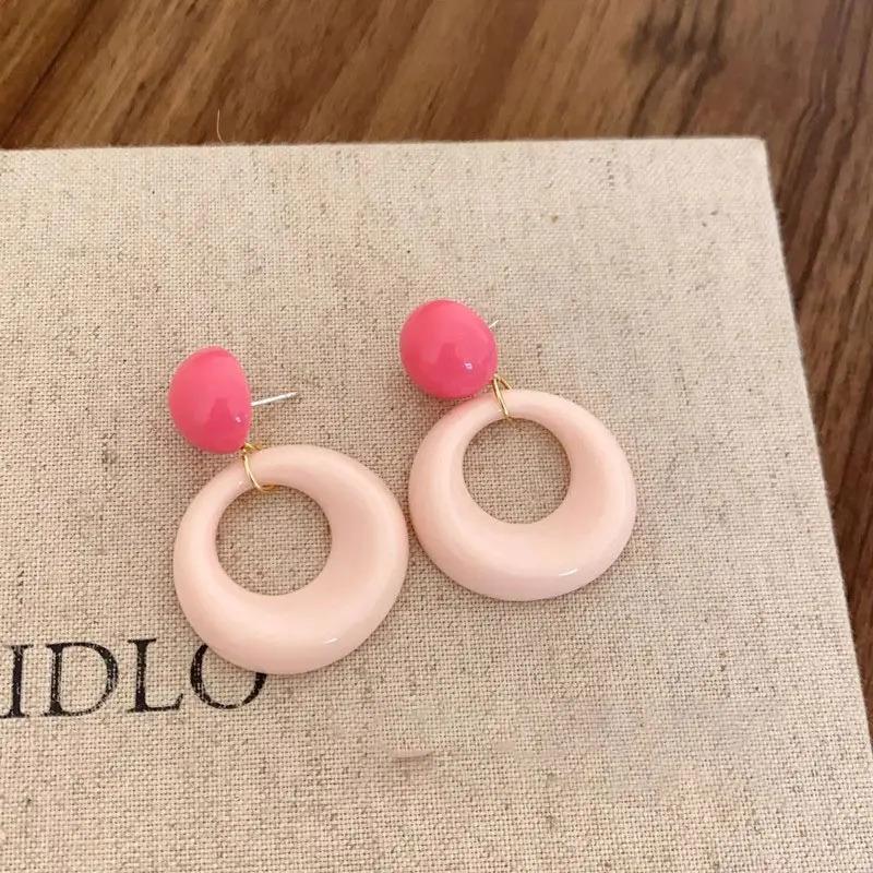 Neue Acryl Großer Kreis Runde Hängeohrringe für Frauen Unregelmäßige Rosa Geometrische Hohl Schmuck Ohrring