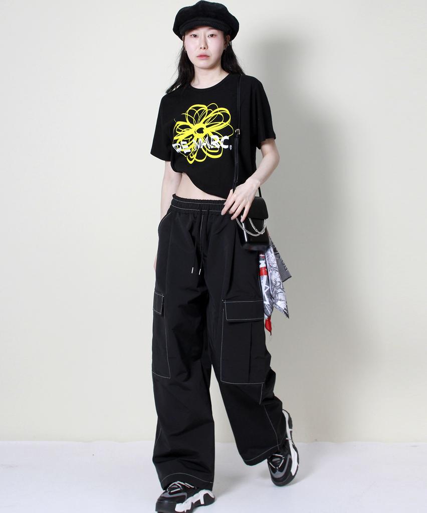 Deumakeu Real Street Wide Contrast Stitch Cargo Track Pants Black