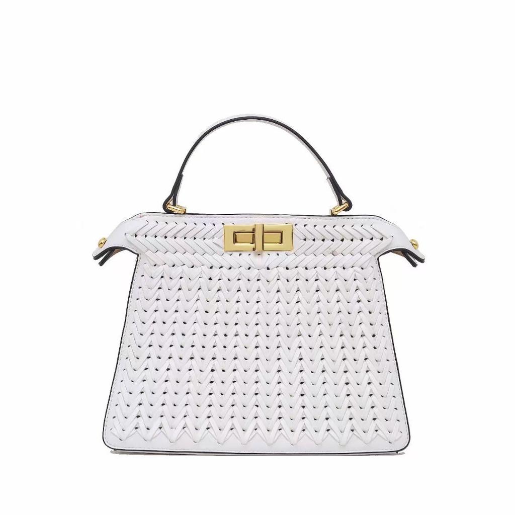 Premium Sense Niche Portable Woven Bag Lock Small Square Bag Women'S Shoulder Messenger Bag Bag