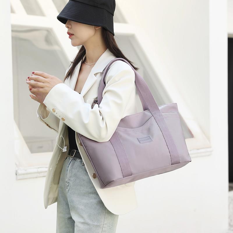 Women's Nylon Bag Large Capacity Tote Bag Multi-Pocket Lightweight Water-Repellent Handbag