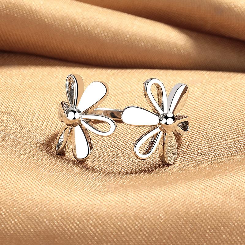 2026 Retro Plain Ring Flower Ring Women's Light Luxury Exquisite High Sense Fashion Versatile Opening Adjustable Index Finger Ring