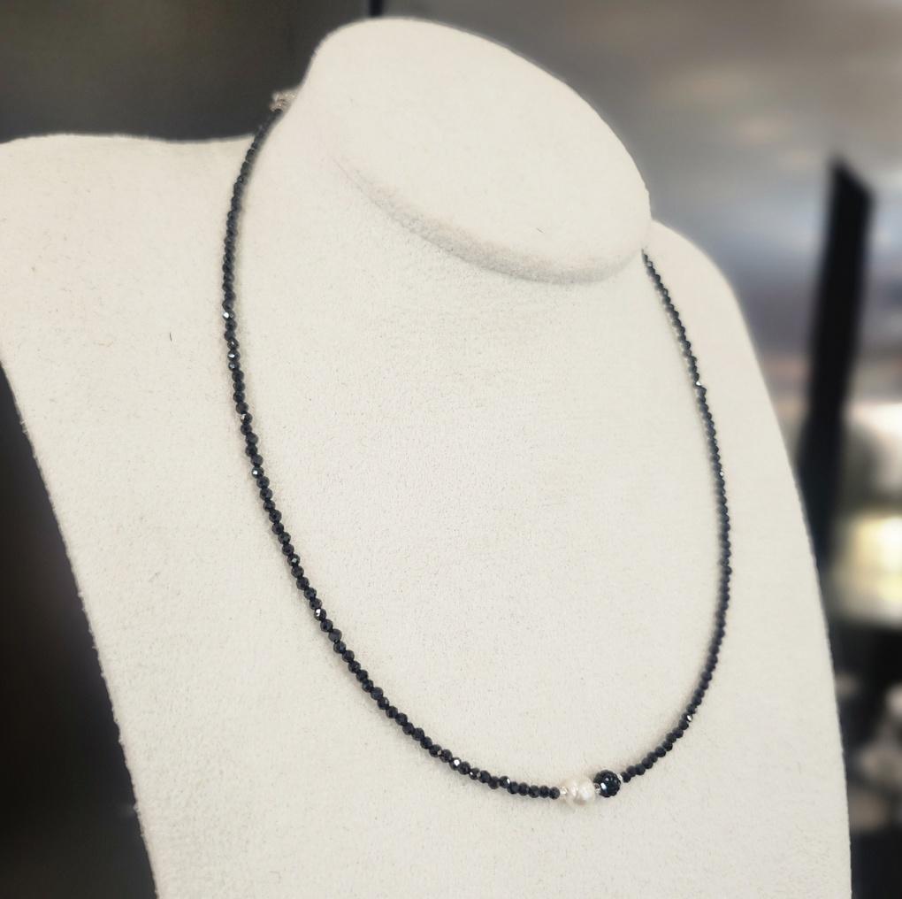 Atria Pearl Spinel Bead N Necklace ISSNEFR0005BKF