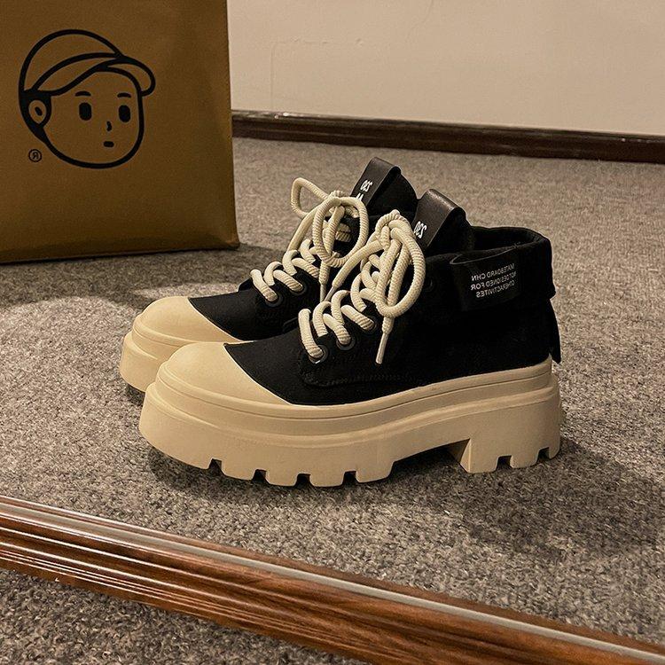 

Wasteland wind Martin boots women s 2025 autumn new popular British style platform short boots inner height-increasing canvas mountaineering boots 35