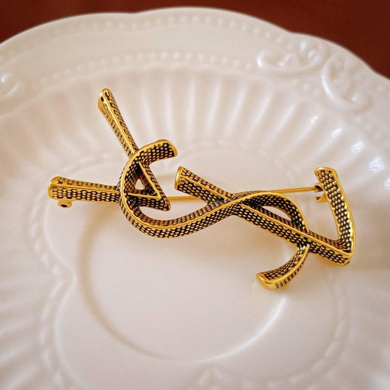 Średniowieczna Vintage Broszka z Kontrastującą Pszczołą Inkrustowana Diamentami Retro Lekki Luksus High-endowa Korsaż Wykwintne Wszechstronne Dodatki Kobiety