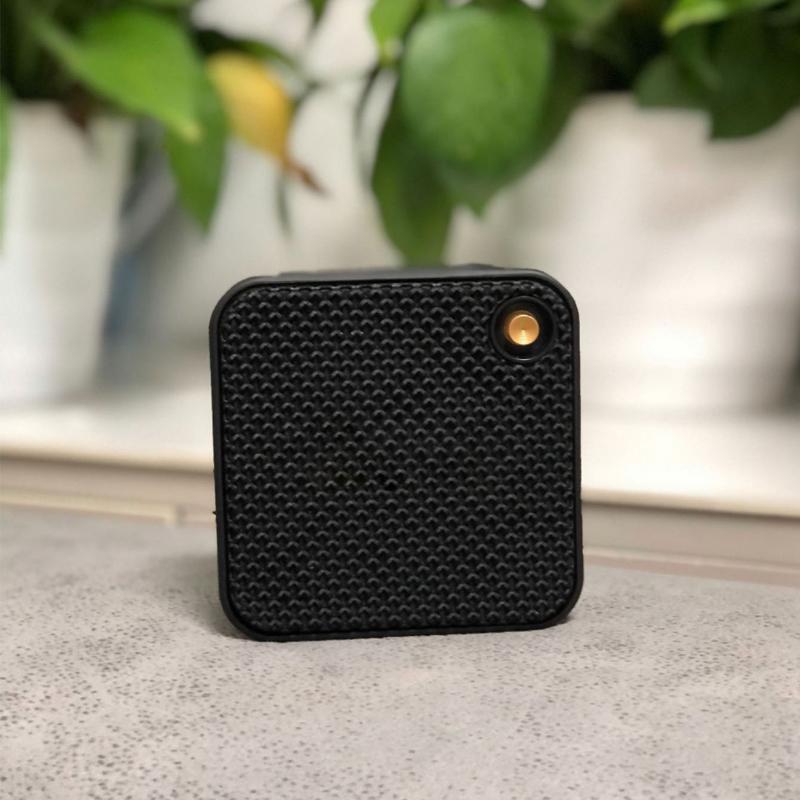 

Small square wireless Bluetooth mini speaker, retro subwoofer mini speaker, portable long-life outdoor anti drop mini speaker Speaker