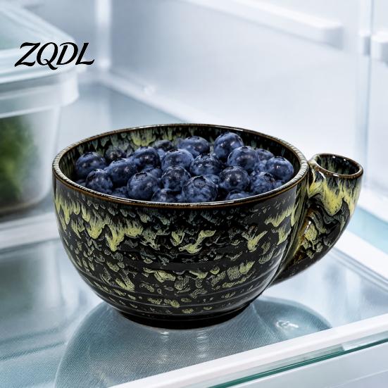 Self Spinning Fruit Washing Bowl Ceramic Berry Swirl Bowl, Auto Vegetable Drainage for Strawberries Colander with Drain Holes, Kitchen Produce Cleaner