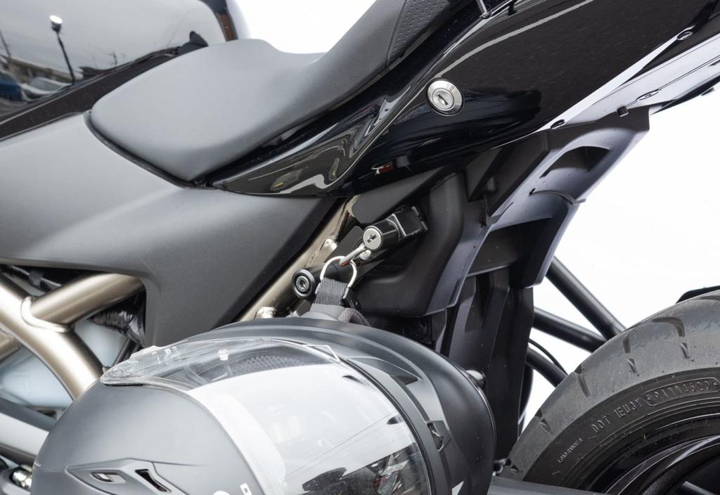 Kijima Motorcycle Helmet Lock Holder Left Tandem Step Type Steel Black Finish Co-tightening SV650/X 303-1581A