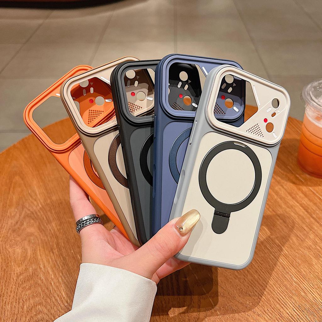 Custodia iPhone 17 Pro Max Magnetica Colorata Mecha Opaca Antiurto con Sensazione al Tatto Apple 16