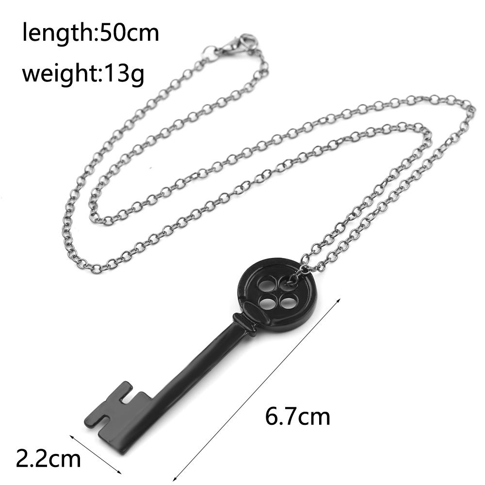 

Fashion Halloween Metal Coraline Key Props Neil Gaiman Retro Black Treasure Chest Key Necklace