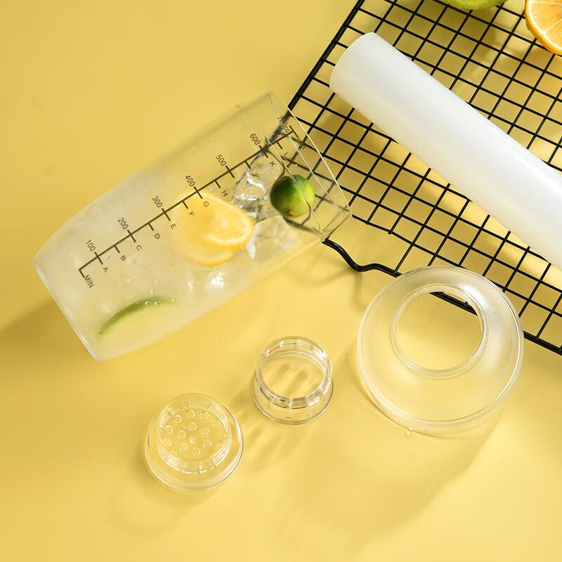 Four-Segment Lemon Tea Shaker Cup