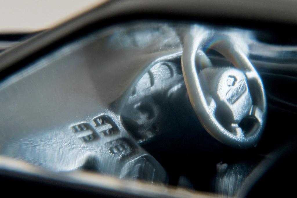 Tomytec Tomica Limited Vintage Neo LV-N235f Nissan 180SX Type X Purplish Gray 1995 Model (Assembled)