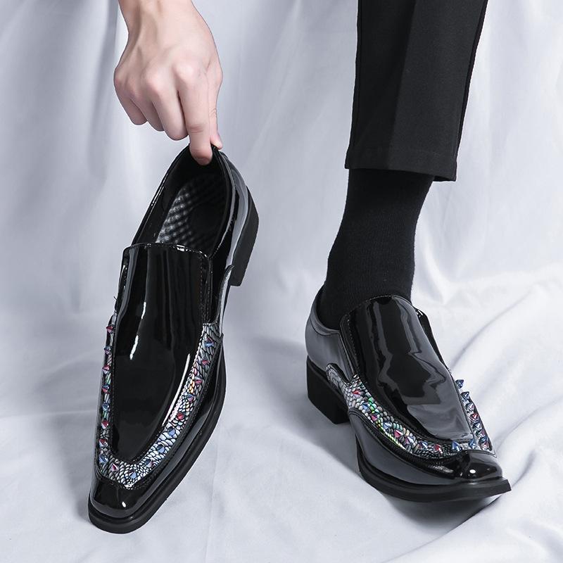 

Chelsea blue enchantress boots loafers couple pointed handsome trendy luxury generous patent leather glossy willow nail leather shoes 33 чорний