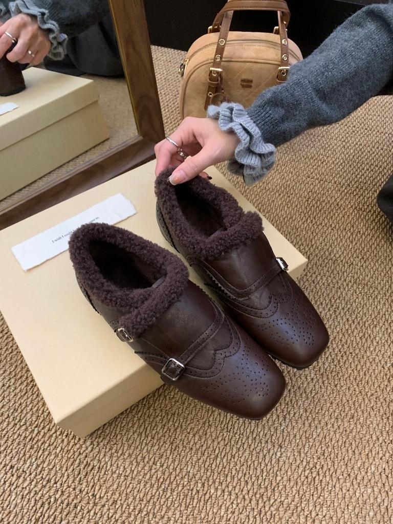 Retro Inner Height-increasing Small Leather Shoes To Keep Warm In Winter Korean One-pedal Commuting Single Shoes Lazy Fluffy Shoes