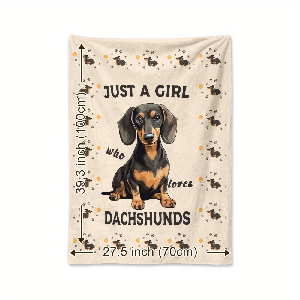 Dachshund-Themed Soft Flannel Throw Blanket - Cozy, Warm Cartoon Dog Design for Naps, Camping, Travel & Home Decor - Perfect Gift for Pet Lovers