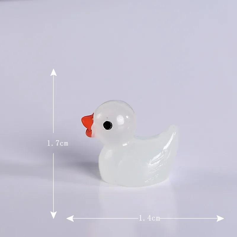 10 sztuk Zestaw Kaczuszek z Żywicy Świecących w Ciemności - Trwały i Uroczy Dekor na Deskę Rozdzielczą Samochodu dla Czarującego Wnętrza