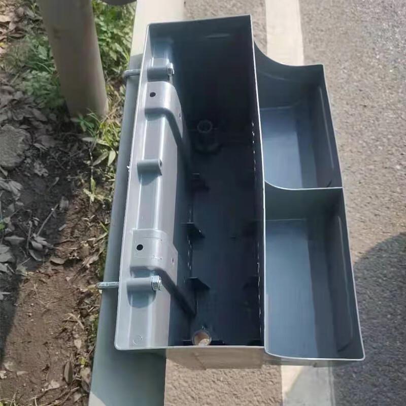 Podwyższona Kwadratowa Donica na Kwiaty