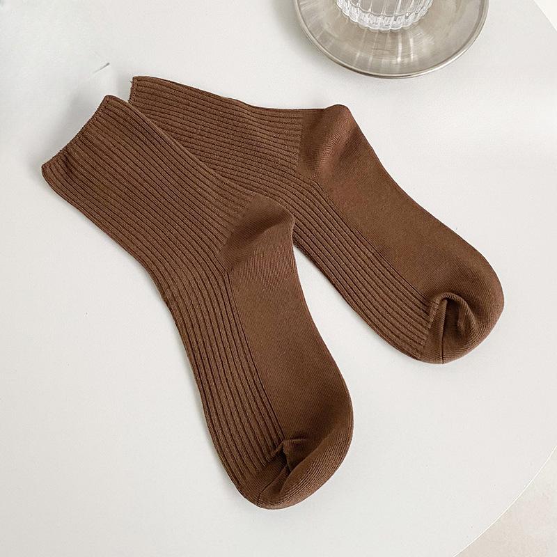 

Female Spring and Autumn Simple Retro Style Smoke In The Tube Cotton Socks 1 pair кавовий