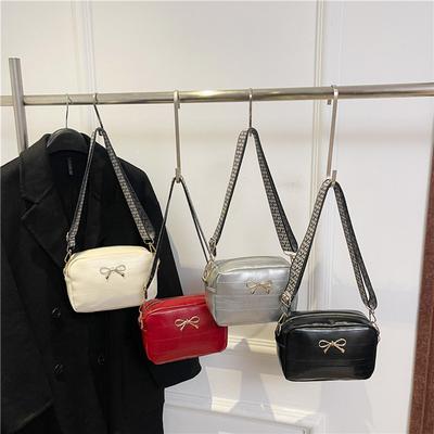 Sweet Casual Shoulder Axillary Bag 2025 New Simple Solid Color Bow Messenger Bag Personalized Small Square Bag