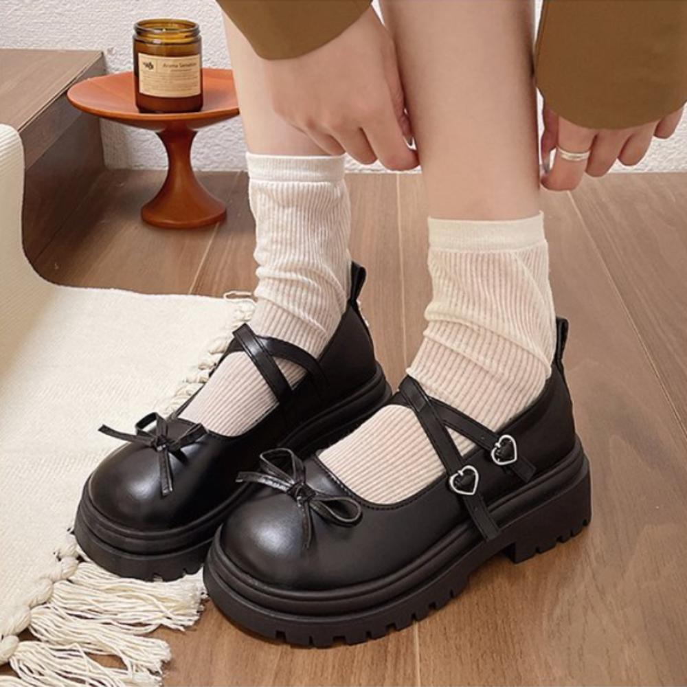 Fashion Sweet Heart-Shaped Buckle Lolita Shoes Women Patent Leather Platform Mary Janes Woman Metal Decoration Chunky Heels Pumps 2025