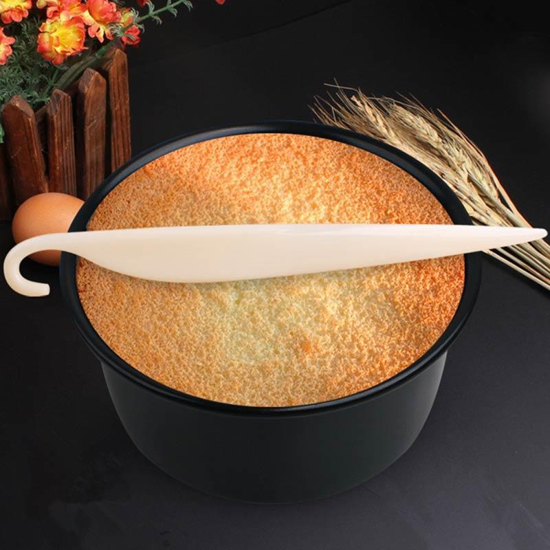 Cake Stripper Knife Baking Pastry Tools Plastic Cream Scraper Smear Chiffon Stripping Knife Cake Supplies Kitchen Accessories белый