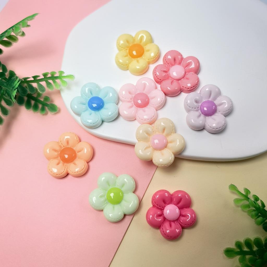 New 100Pcs Mixed Opaque Color Daisy Flowers Flatback Resin Cabochons Colorful Floral Slime Beads Charms for Scrapbooking Decor