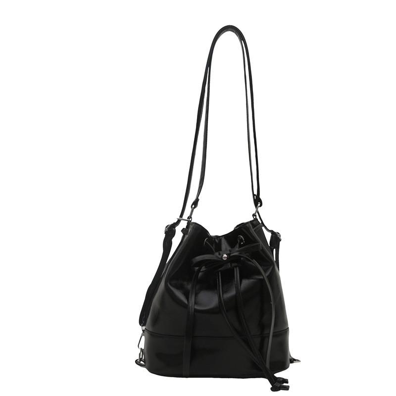 Stylish Bucket Bag Trendy Design For 2024 Summer Fashionable Crossbody Purse