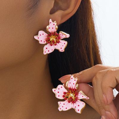 Vintage Enamel Colored Drip Oil Flower Irregular Stud Earrings for Women Elegant Metal Floral Geometric Earring Vacation Jewelry