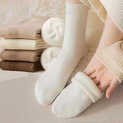 Winter Mid-calf Fleece Women's Socks Mid-calf Autumn and Winter Women's Thickened Long Calf Warm Looped Postpartum Socks