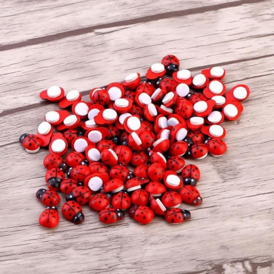 100Pcs/Set Manual Mini Wooden Ladybird Micro Landscape Decor DIY Wall Sticker
