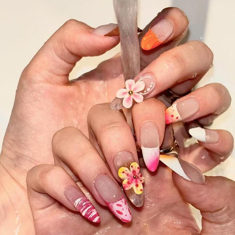 Nail Mold Silicone Nail Art Decorations Diy Flower Tulip Design Nail Art Template Stereoscopic Manicure Tools