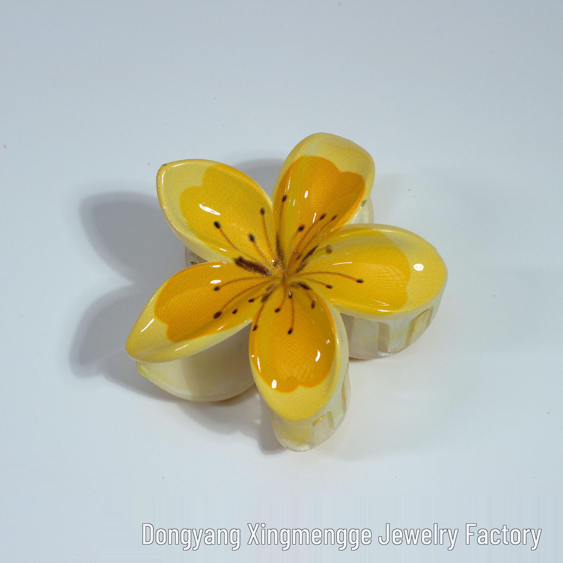 Элегантная заколка-шпилька Плюмерия: Женский прозрачный зажим-коготь акулы с пятилепестковым цветком