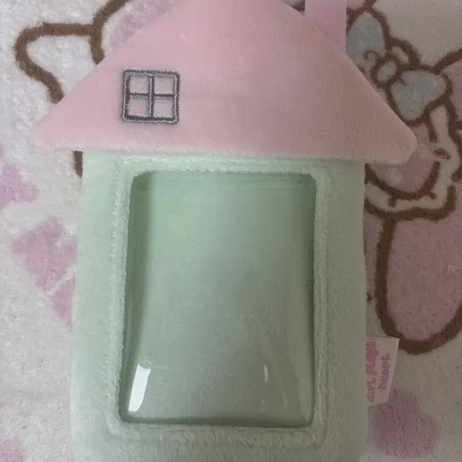 

Дом Холдер для фотокарточек