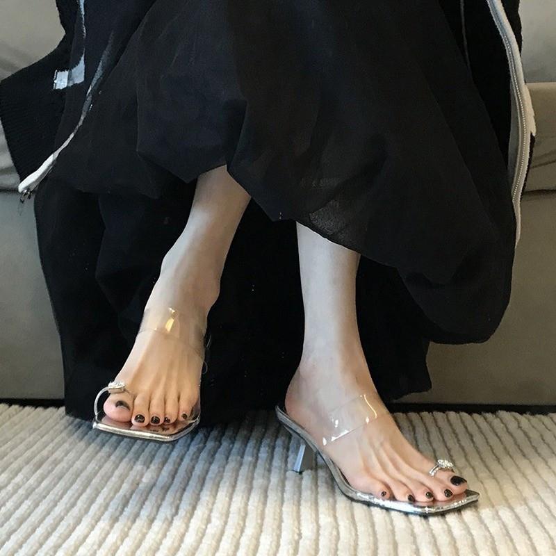 

[Рекомендация блогера] тапочки женские носят 2025 лето новый высокий каблук интернет-знаменитость серебристый щипать ноги выходить шпильки сандалии 40 серебряный