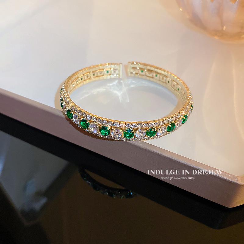 Trendy Inlaid Zirconia Open Bangle: Retro Korean Temperament Bracelet