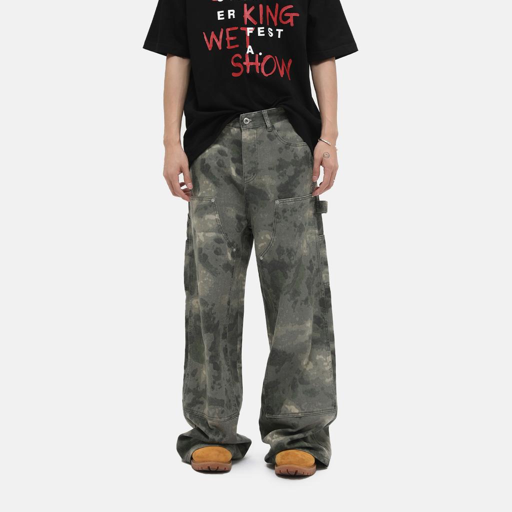 | Camouflage alt verblasst Patchwork Dekonstruktion Workwear gerade weiter Bein Jeans lässig Trend