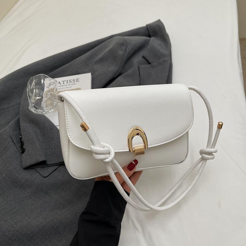

Retro solid color new trend fashionable simple commuter shoulder crossbody armpit small square bag woman бежевий