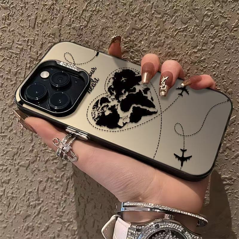 Heart-shaped Airplane Case for iPhone 18 Pro Max, Personalized and Energetic Case for iPhone 18/15/14, European and American Style.