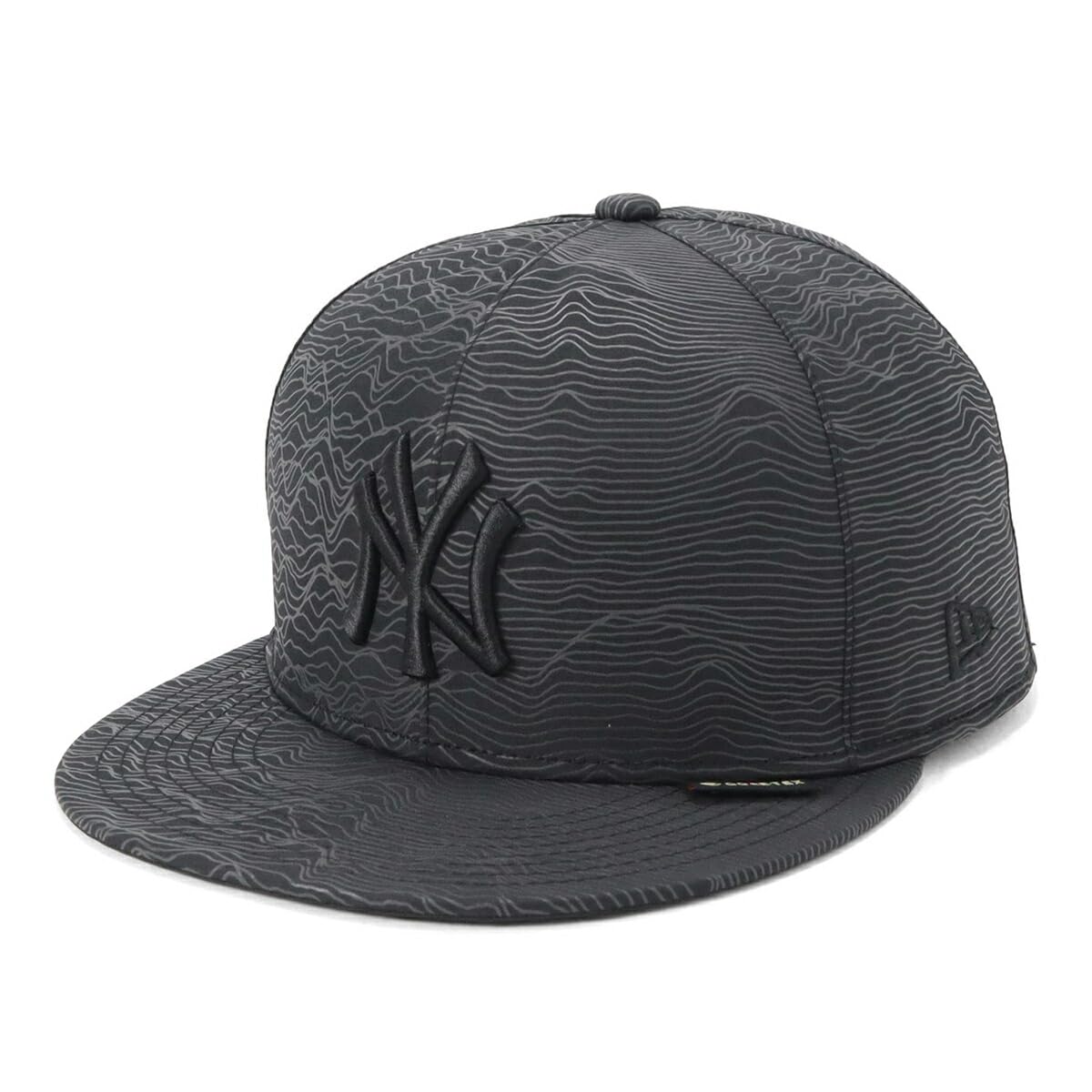 

New Era 59FIFTY New York Yankees Outdoor Cap with NY Black Size 7 5950 GTX NEYYAN TOPOSURF BLK Gore-Tex Print, 1/2 OD,