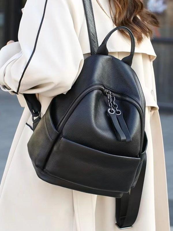 Минималистичный кожаный рюкзак Стильный женский рюкзак на каждый день с кисточкой чёрный