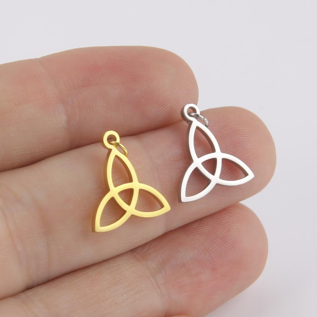 Teamer 5pcs Stainless Steel Charms for Jewelry Making DIY Accessories Sun Star Heart Moon Pendant for Bracelet Necklace Earrings