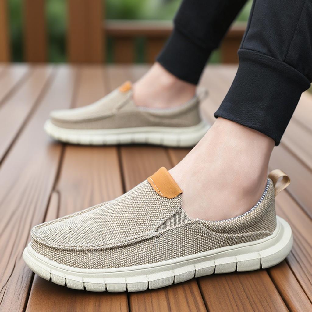Men's Casual Sports Shoes Are Non Slip Wear-resistant Breathable and Cushioned They Are Multifunctional Casual Shoes for Sale