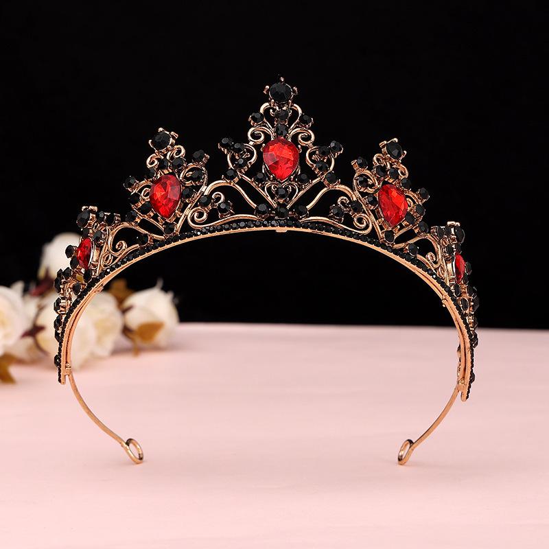 Новые разноцветные свадебные короны — фото 17