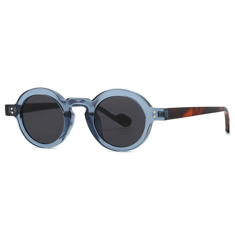 Small Frame Round Punk Sunglasses Women For Men Luxury Brand Designer Vintage Sunglasses Popular Hip Hop Rivet Eyeglasses UV400