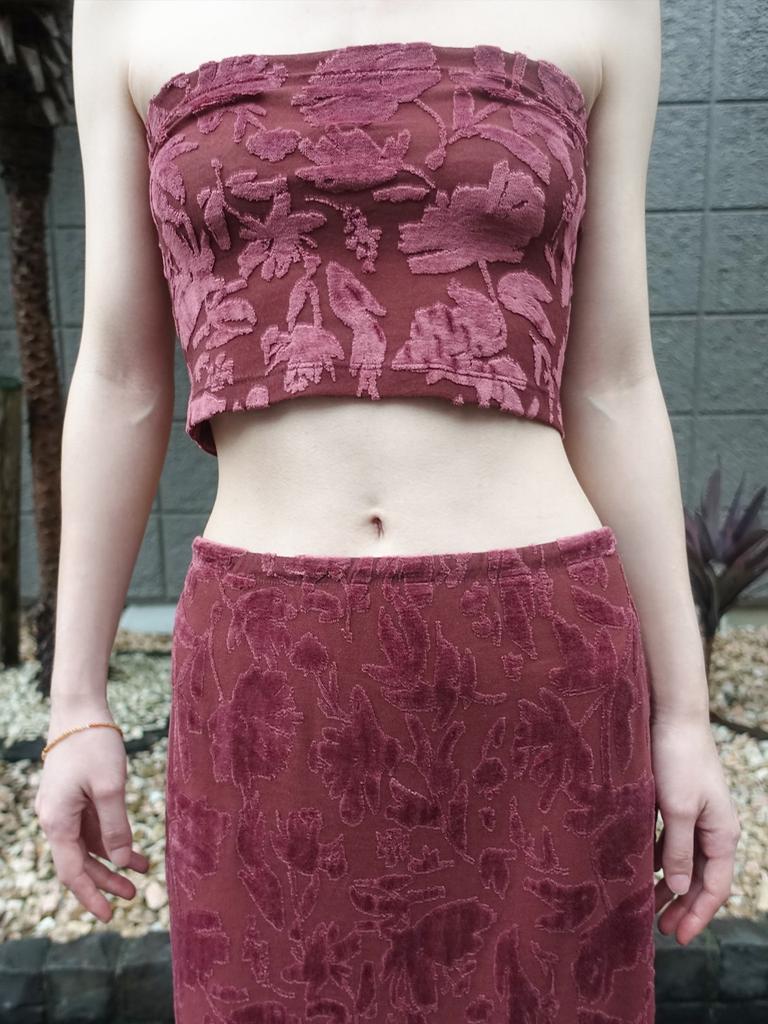 Nuanu Hove Long Skirt_Wine