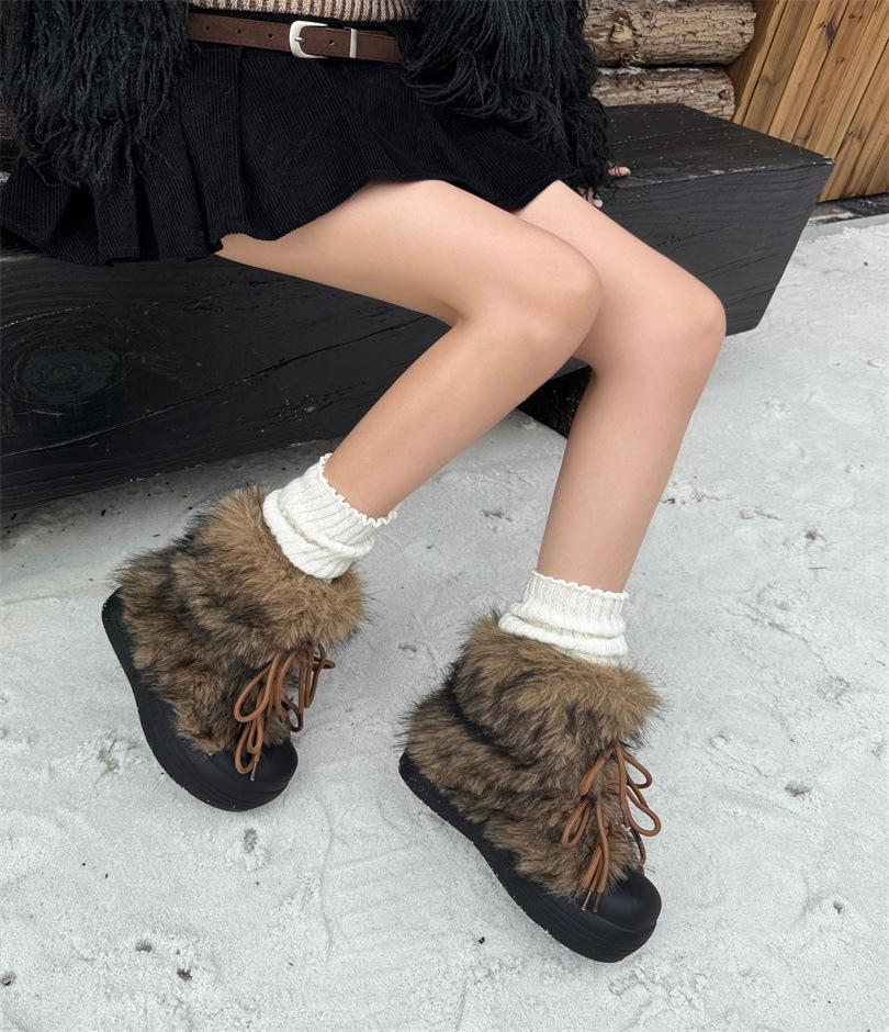 Snow Boots Women's 2025 New Winter Big Head Thick Sole Piled and Thick Fluff Outer Wear Warm Cotton Shoes