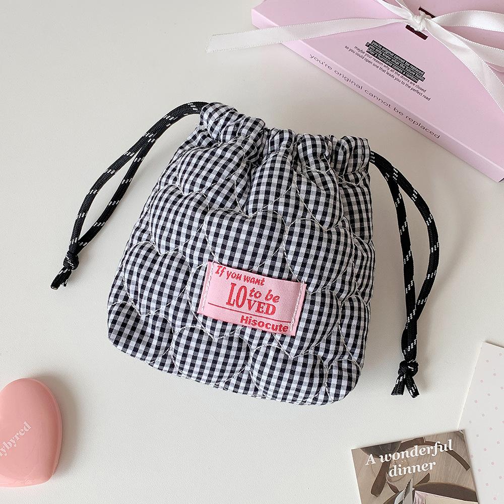 Ins Korean Plaid Drawstring Makeup Bag for Girls Portable Skincare Organizer Travel Organizer Bags Toiletry Bag Drawstring Bags