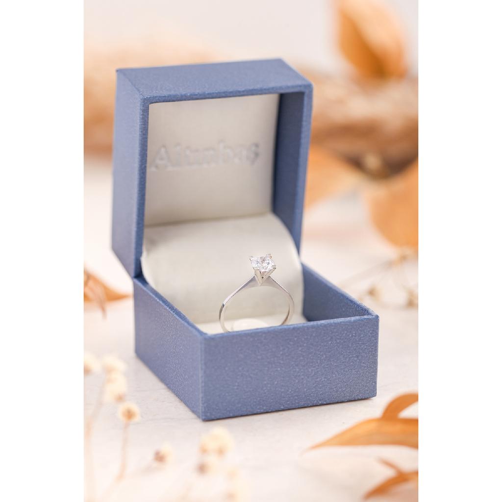 Zlatý prsten solitaire