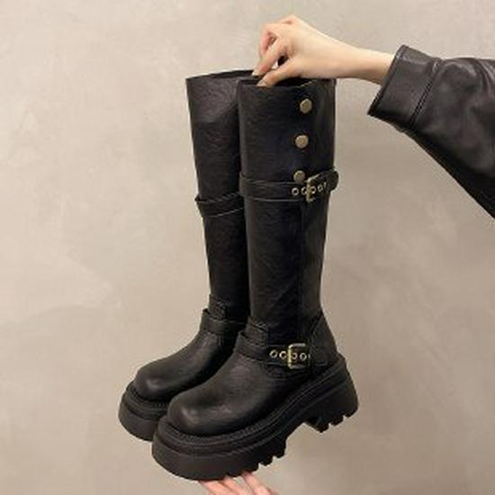 

«Корейские женские ботинки на толстой подошве с кожаными рукавами и металлической пряжкой — must-have сезона осень/зима 2024 года» 38 чёрный