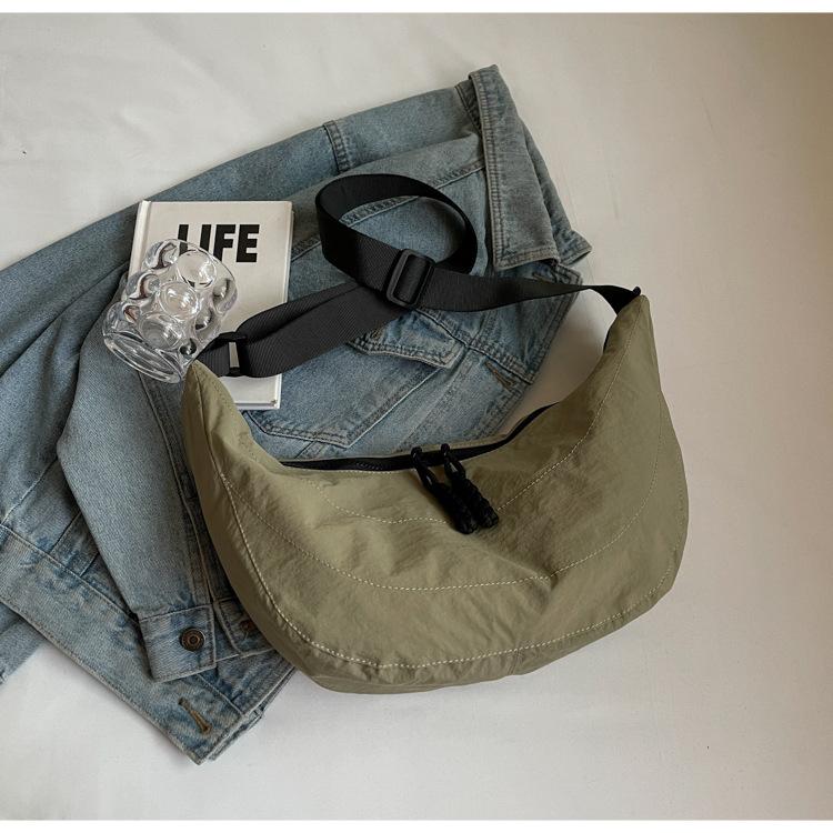 Korean version diagonal span bag Harajuku large capacity shoulder shoulder unisex dumpling bag crescent nylon underarm shoulder bag
