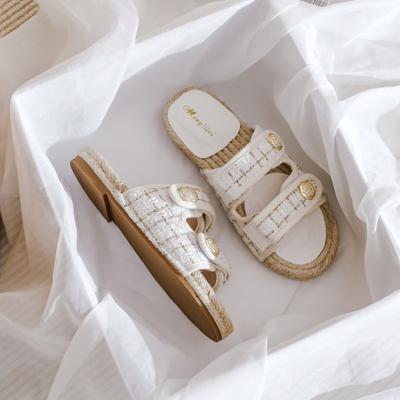 Sapatos de mulher – Sandálias